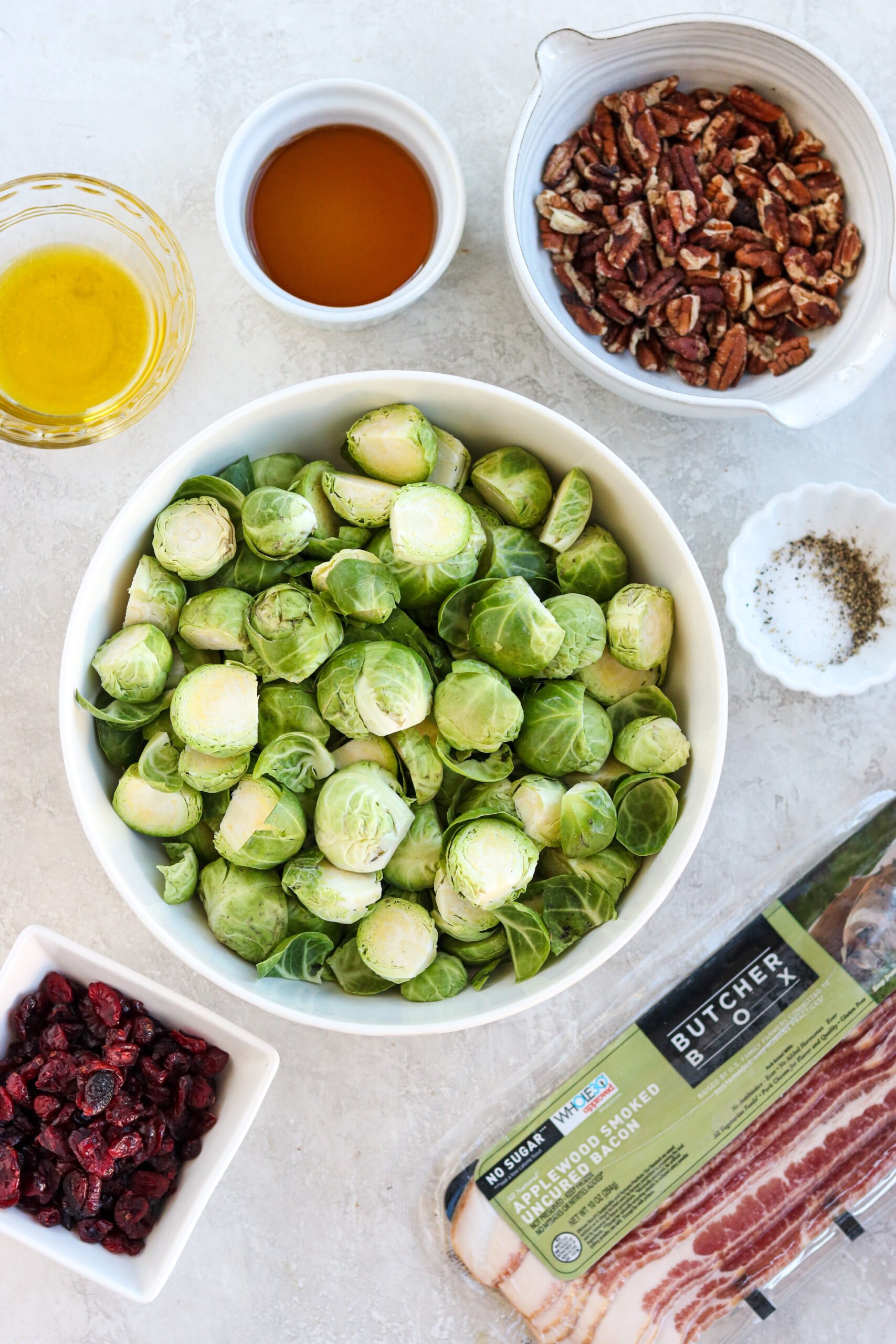 ingredients to make maple bacon brussel sprouts