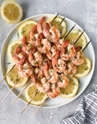Grilled Garlic Butter Dill Shrimp {Whole30}