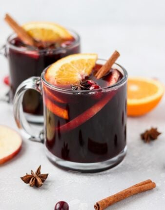 Mulled Wine (Stove Top and Slow Cooker)