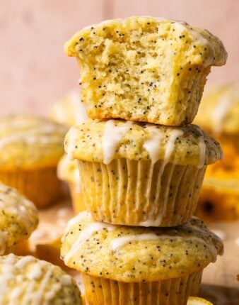 Easy Lemon and Poppyseed Muffins Recipe (Gluten-Free)