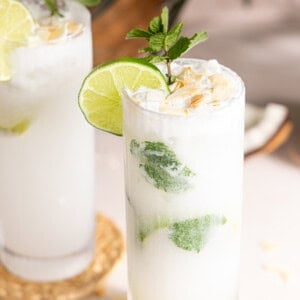 coconut mojitos with mint