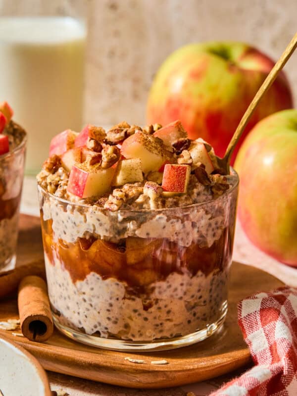 apple pie overnight oats with a spoon in it
